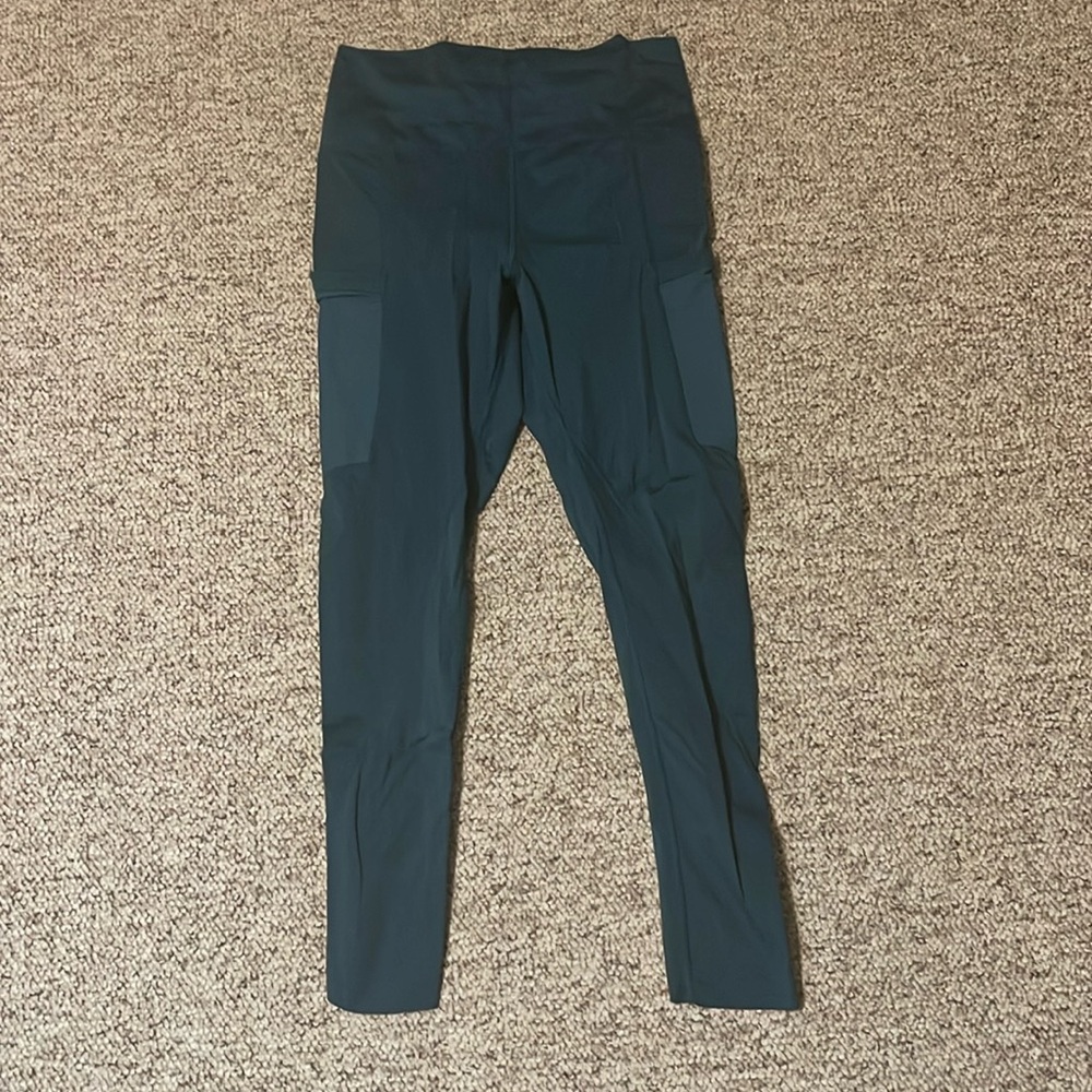 Glyder Teal Green leggings size medium EUC